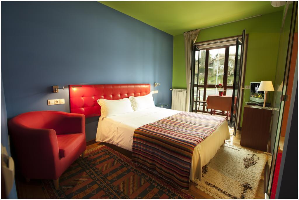 Hotel Ibaiondo Olave Exterior photo